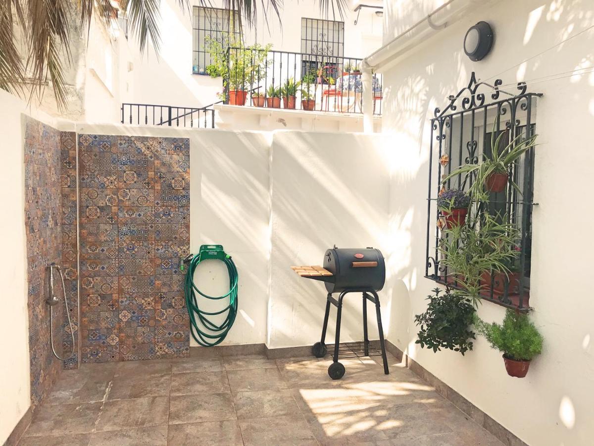 Town House With Patio In Quiet Residential Area 10 Min From Beach Torremolinos Exteriör bild